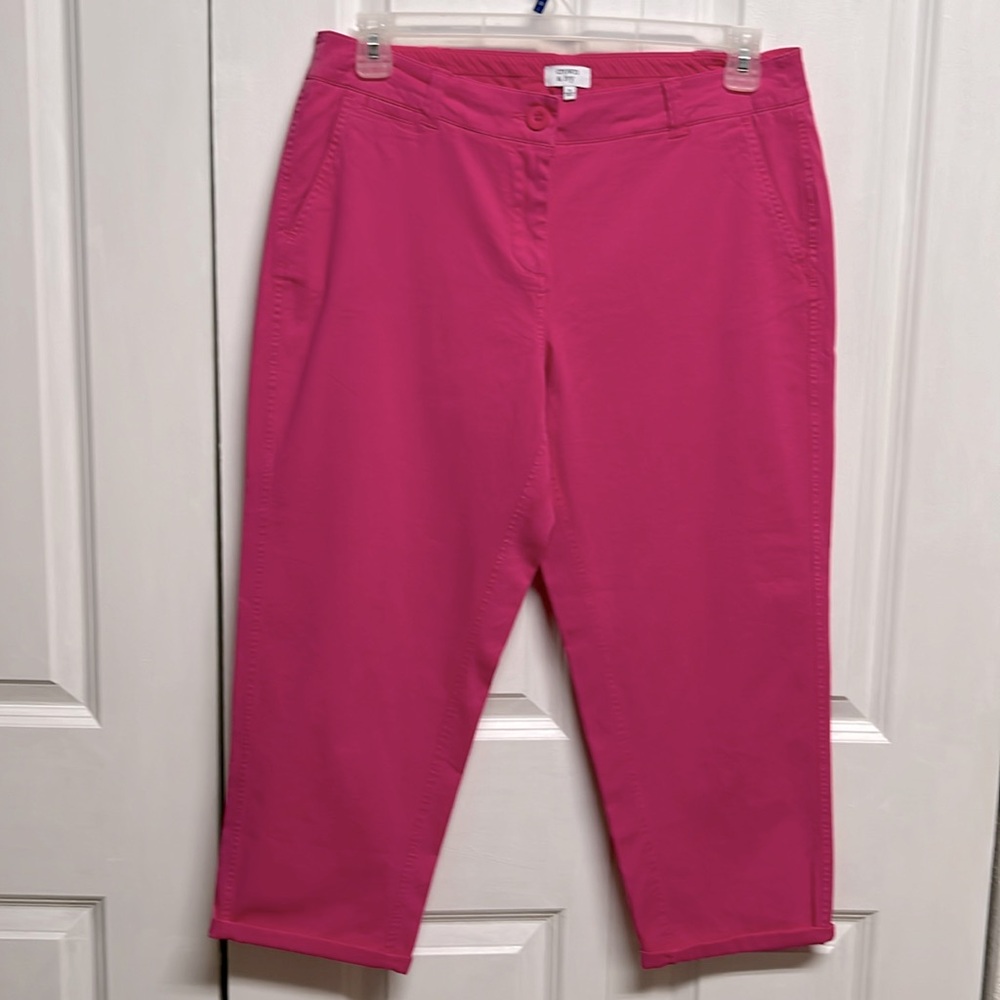 Crown & Ivy Sassy Pink 5 Pocket Mid Rise Khaki Crop Pants Size 10